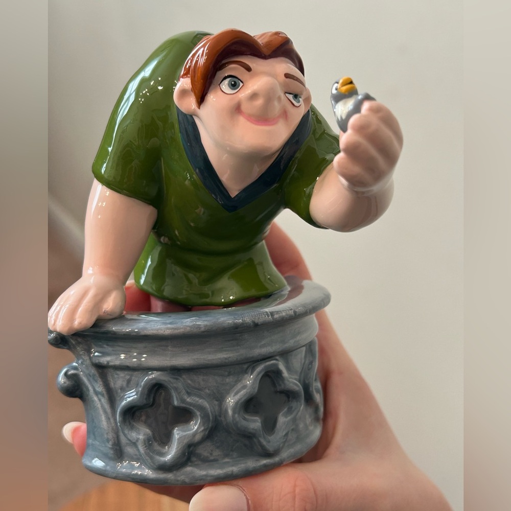 Disney Vintage Quasimodo Figurine The Hunchback of Notre Dame Statue Porcelain
